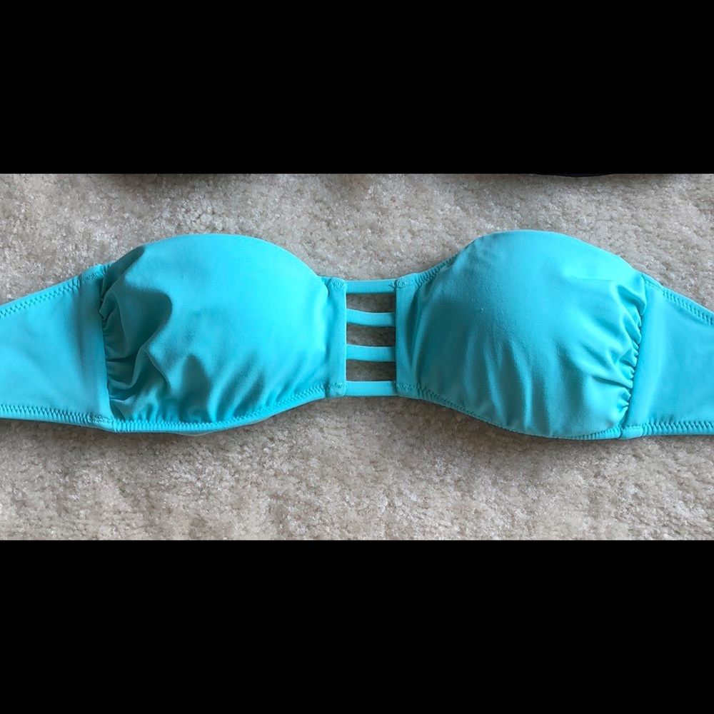 Victoria’s Secret Bikini Top